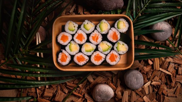 Maki box 16 piezas